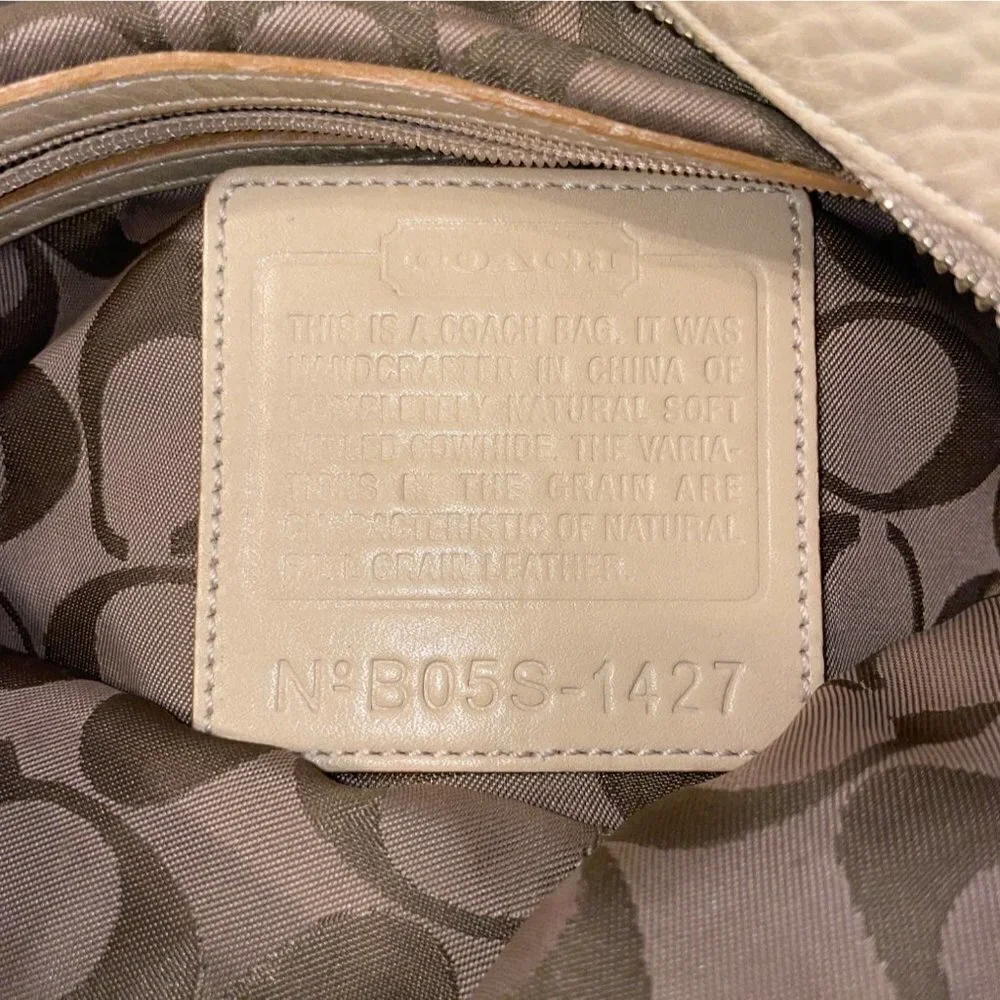 COACH Legacy Slim Duffle Bag Cream #1427 EUC